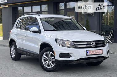 Внедорожник / Кроссовер Volkswagen Tiguan 2017 в Львове