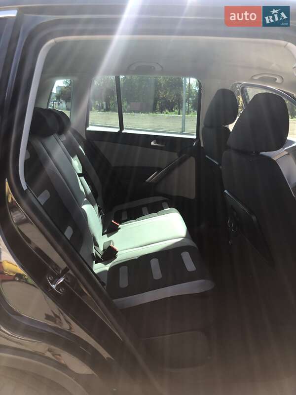 Позашляховик / Кросовер Volkswagen Tiguan 2008 в Житомирі