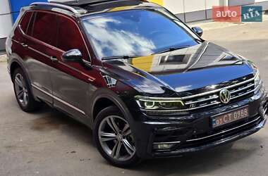 Внедорожник / Кроссовер Volkswagen Tiguan 2018 в Кропивницком