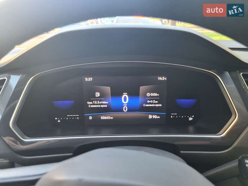 Внедорожник / Кроссовер Volkswagen Tiguan 2021 в Черновцах