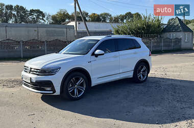 Внедорожник / Кроссовер Volkswagen Tiguan 2018 в Попельне