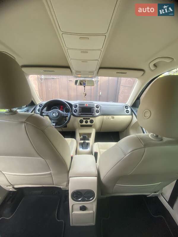 Внедорожник / Кроссовер Volkswagen Tiguan 2008 в Днепре