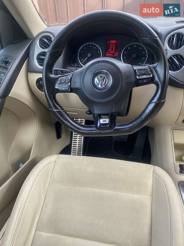 Внедорожник / Кроссовер Volkswagen Tiguan 2008 в Днепре