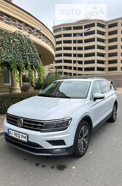 Позашляховик / Кросовер Volkswagen Tiguan 2018 в Софіївській Борщагівці