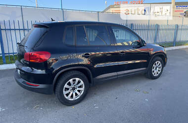 Позашляховик / Кросовер Volkswagen Tiguan 2011 в Одесі