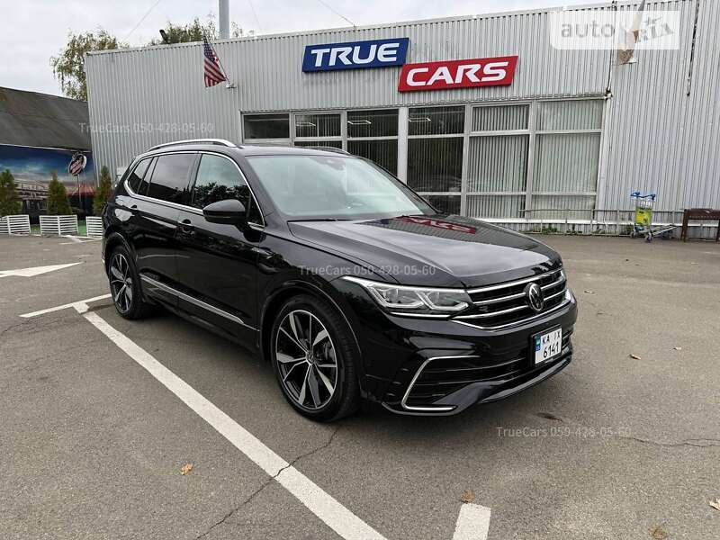 Позашляховик / Кросовер Volkswagen Tiguan 2022 в Києві