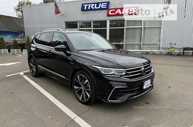 Позашляховик / Кросовер Volkswagen Tiguan 2022 в Києві