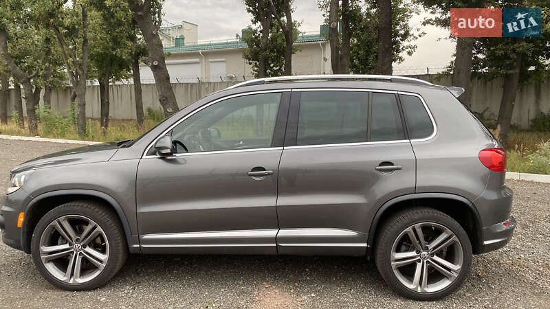 Внедорожник / Кроссовер Volkswagen Tiguan 2016 в Броварах