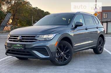 Позашляховик / Кросовер Volkswagen Tiguan 2022 в Києві