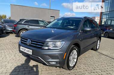 Позашляховик / Кросовер Volkswagen Tiguan 2017 в Львові