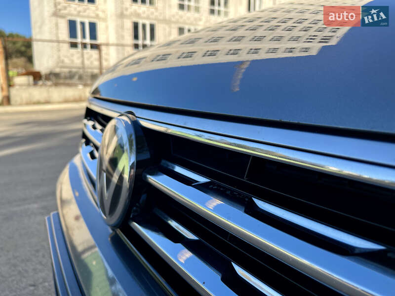 Внедорожник / Кроссовер Volkswagen Tiguan 2017 в Чернигове