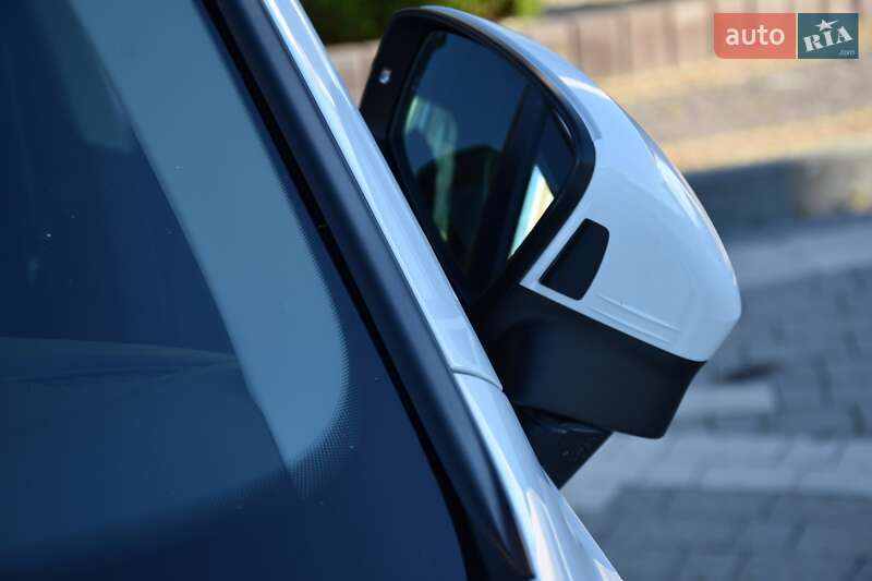 Внедорожник / Кроссовер Volkswagen Tiguan 2021 в Трускавце