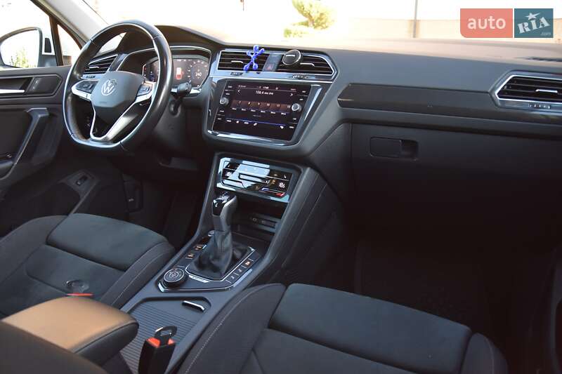 Внедорожник / Кроссовер Volkswagen Tiguan 2021 в Трускавце