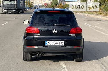 Внедорожник / Кроссовер Volkswagen Tiguan 2013 в Киеве