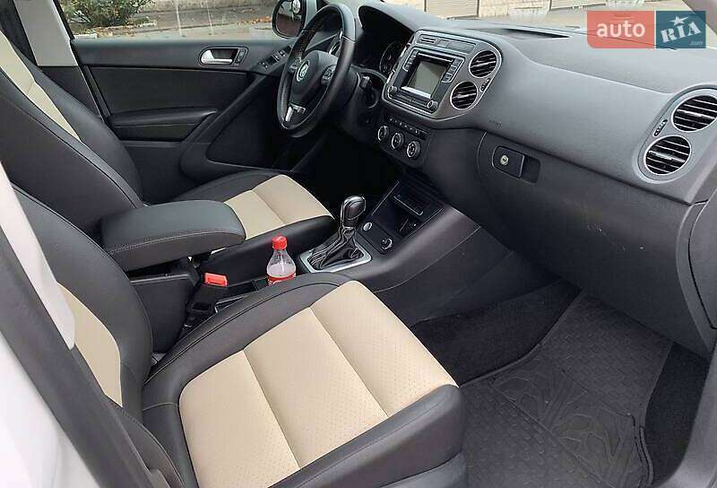 Внедорожник / Кроссовер Volkswagen Tiguan 2016 в Киеве фото 42 Внедорожник / Кроссовер Volkswagen Tiguan 2016 в Киеве