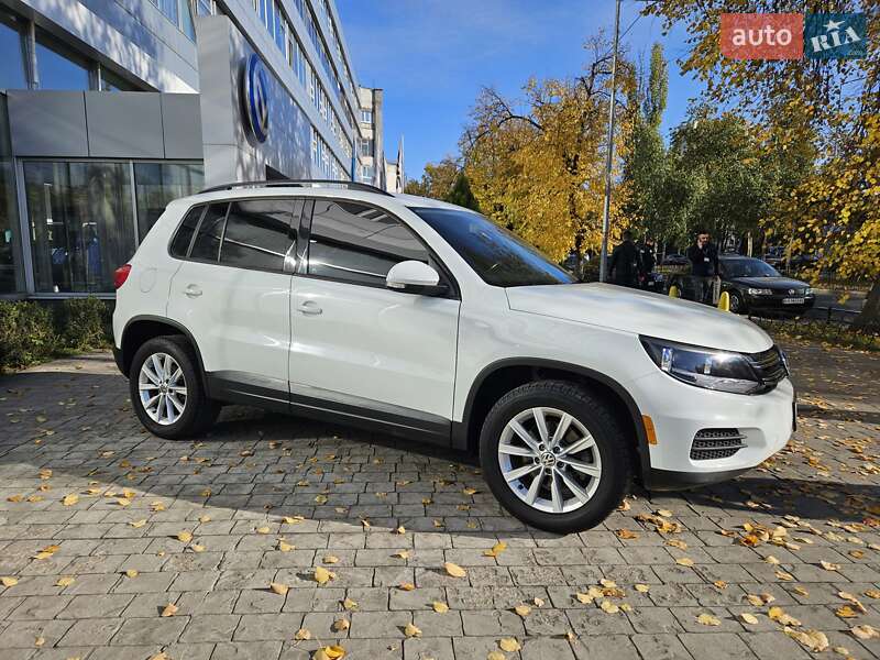 Позашляховик / Кросовер Volkswagen Tiguan 2018 в Києві