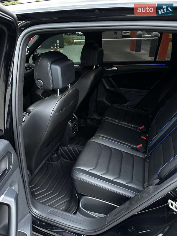 Внедорожник / Кроссовер Volkswagen Tiguan 2022 в Днепре
