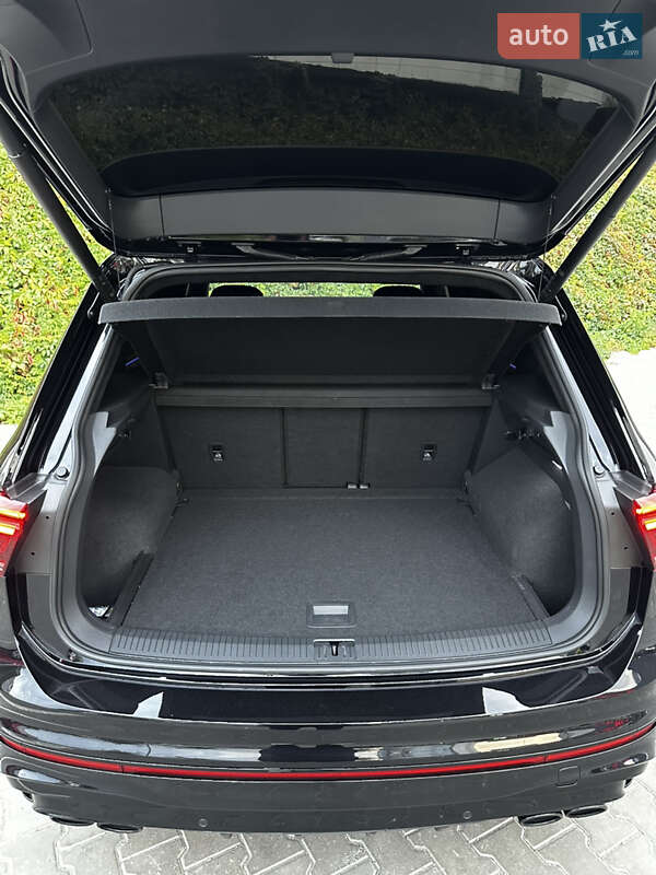 Внедорожник / Кроссовер Volkswagen Tiguan 2022 в Днепре