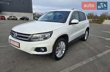 Позашляховик / Кросовер Volkswagen Tiguan 2013 в Києві