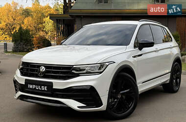 Позашляховик / Кросовер Volkswagen Tiguan 2023 в Києві