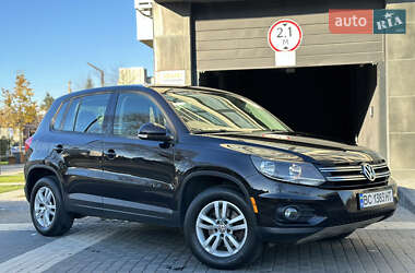 Позашляховик / Кросовер Volkswagen Tiguan 2015 в Львові