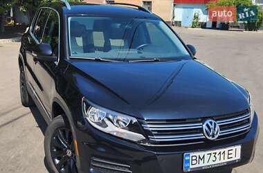 Внедорожник / Кроссовер Volkswagen Tiguan 2016 в Сумах