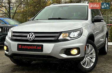 Внедорожник / Кроссовер Volkswagen Tiguan 2015 в Сумах