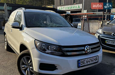 Внедорожник / Кроссовер Volkswagen Tiguan 2015 в Киеве