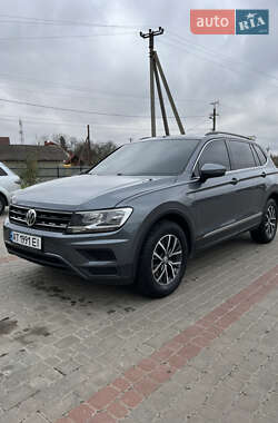 Внедорожник / Кроссовер Volkswagen Tiguan 2018 в Снятине