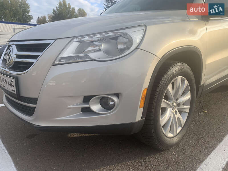 Внедорожник / Кроссовер Volkswagen Tiguan 2008 в Ровно