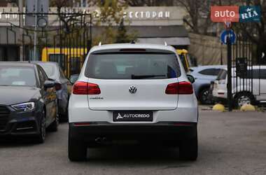 Позашляховик / Кросовер Volkswagen Tiguan 2014 в Києві