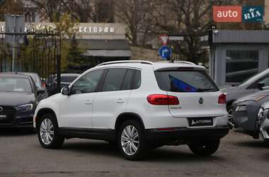 Позашляховик / Кросовер Volkswagen Tiguan 2014 в Києві