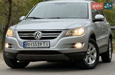 Позашляховик / Кросовер Volkswagen Tiguan 2008 в Одесі