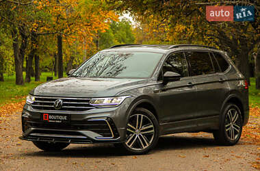 Позашляховик / Кросовер Volkswagen Tiguan 2021 в Одесі