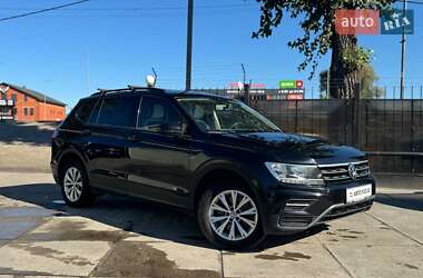 Внедорожник / Кроссовер Volkswagen Tiguan 2019 в Киеве