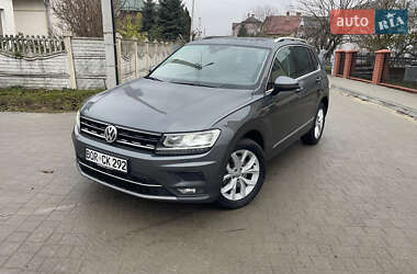 Позашляховик / Кросовер Volkswagen Tiguan 2017 в Львові