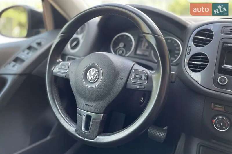 Внедорожник / Кроссовер Volkswagen Tiguan 2013 в Черкассах фото 6 Внедорожник / Кроссовер Volkswagen Tiguan 2013 в Черкассах