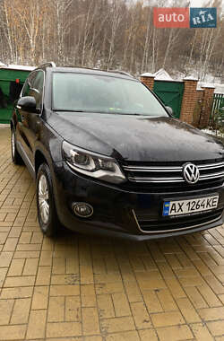 Внедорожник / Кроссовер Volkswagen Tiguan 2014 в Харькове