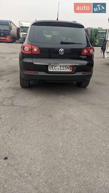 Внедорожник / Кроссовер Volkswagen Tiguan 2011 в Песчанке фото 34 Внедорожник / Кроссовер Volkswagen Tiguan 2011 в Песчанке