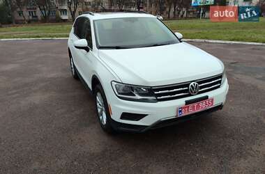 Внедорожник / Кроссовер Volkswagen Tiguan 2018 в Ровно