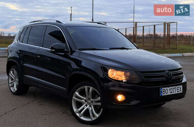 Внедорожник / Кроссовер Volkswagen Tiguan 2011 в Чернигове