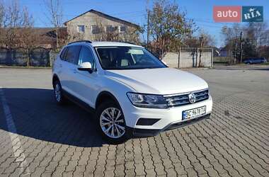 Внедорожник / Кроссовер Volkswagen Tiguan 2018 в Городке