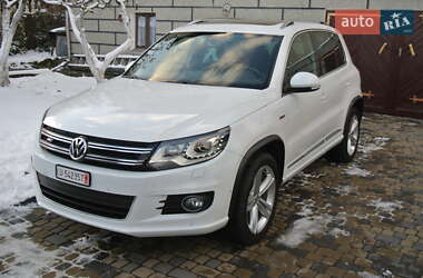 Внедорожник / Кроссовер Volkswagen Tiguan 2014 в Черновцах