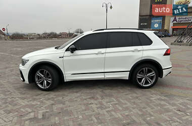 Позашляховик / Кросовер Volkswagen Tiguan 2020 в Харкові