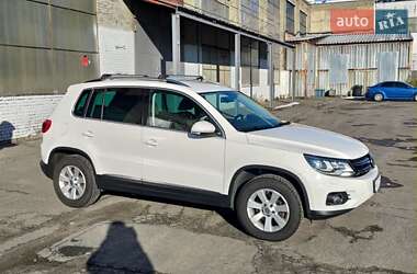 Внедорожник / Кроссовер Volkswagen Tiguan 2012 в Киеве