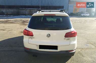 Внедорожник / Кроссовер Volkswagen Tiguan 2012 в Киеве