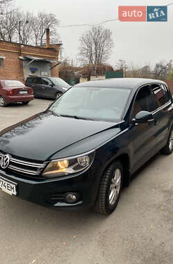 Внедорожник / Кроссовер Volkswagen Tiguan 2013 в Полтаве