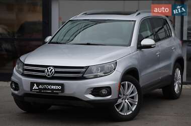 Внедорожник / Кроссовер Volkswagen Tiguan 2012 в Харькове