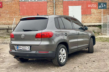 Внедорожник / Кроссовер Volkswagen Tiguan 2012 в Сумах