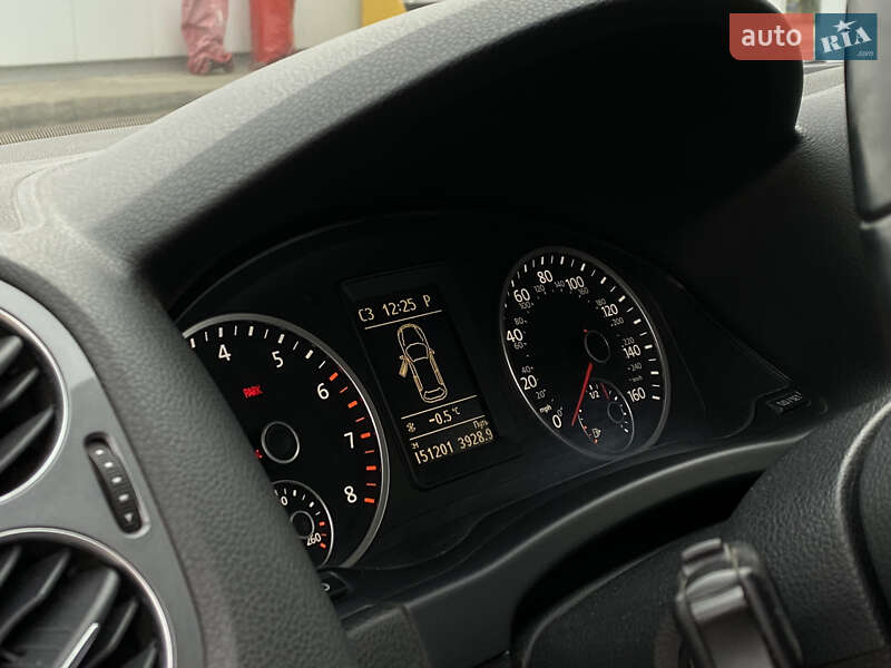 Позашляховик / Кросовер Volkswagen Tiguan 2014 в Миколаєві